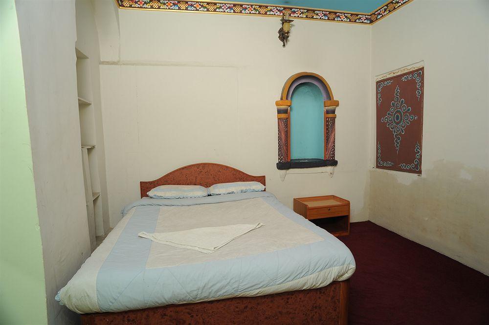 Hotel Himalaya Yoga Katmandu Dış mekan fotoğraf